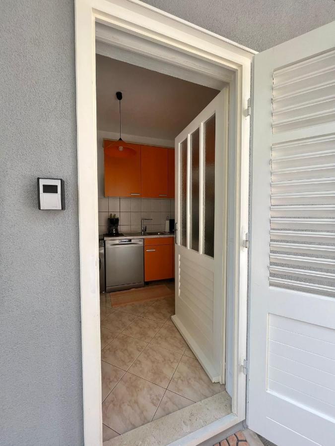 Apartment Merlin Bol Dış mekan fotoğraf