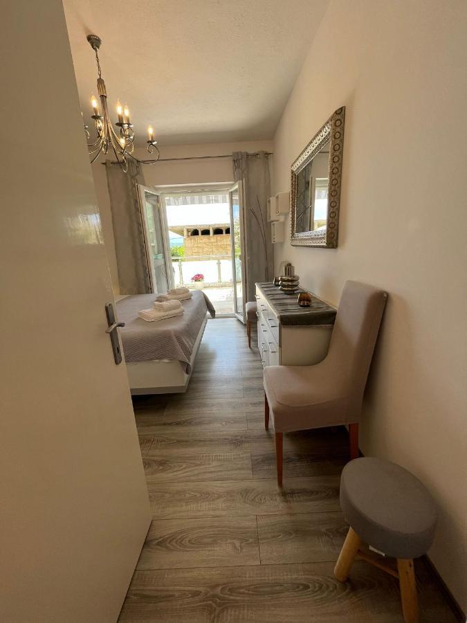 Apartment Merlin Bol Dış mekan fotoğraf